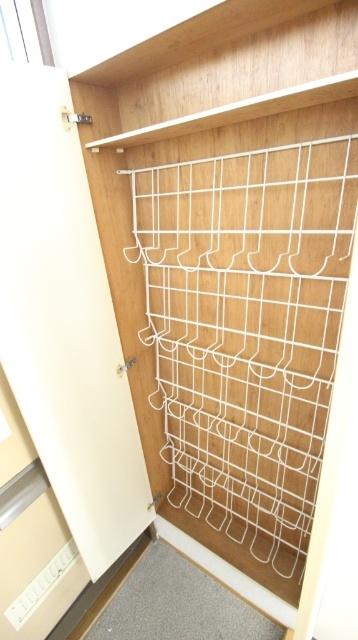 シティハイム　モンレヴ 収納