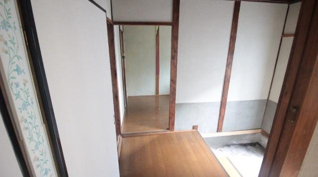 門真市小路町テラスハウス 玄関