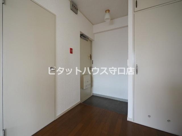 コーポ守口 玄関