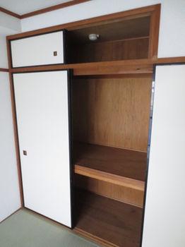 リアライズ門真（旧山本マンション） 収納