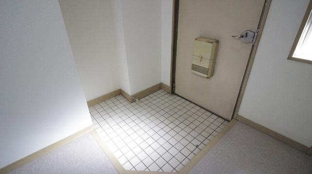 シャトーピネール 玄関