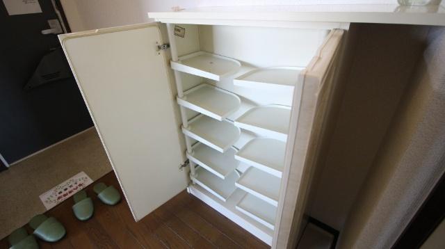 グレースシャトー 収納