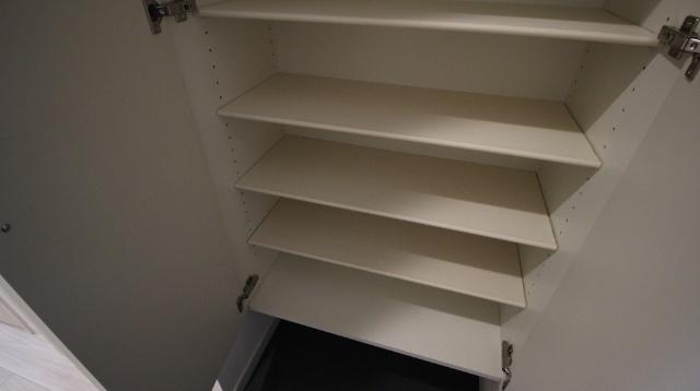 門真市野里町マンション 収納