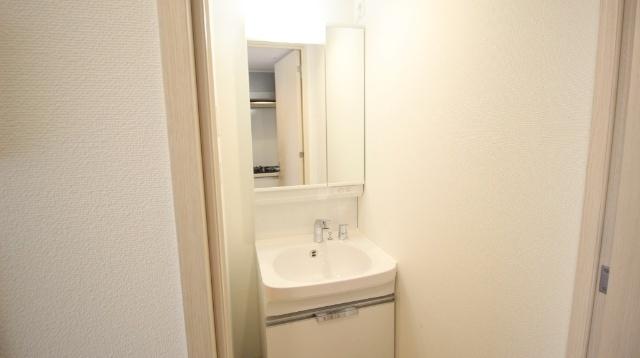 門真市野里町マンション 洗面