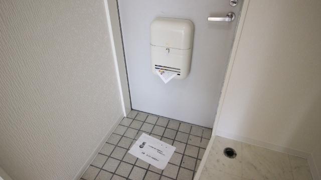 フリーディオ東町 玄関