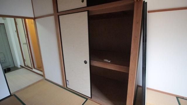 ＷＥＳＴヒルズ御堂 収納