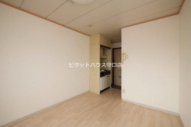 清水728ハイツ 室内