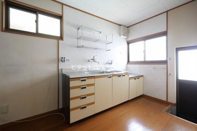 門真市本町テラスハウス キッチン