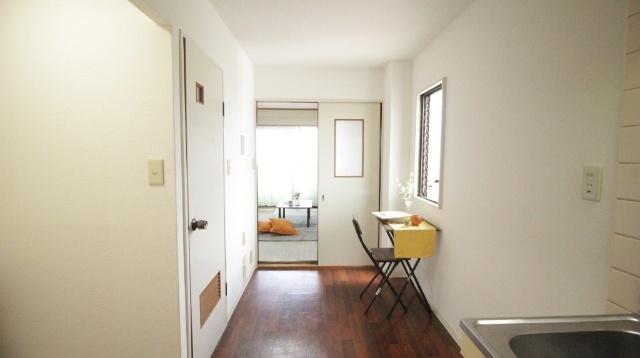 マンションからたち 室内