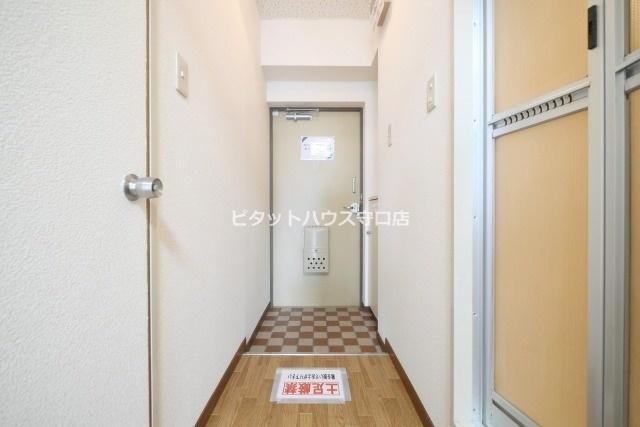 千林グランドハイツ北 玄関