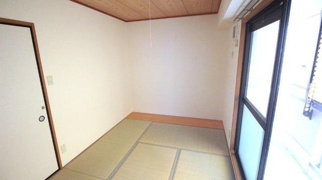 門真市月出町マンション リビング