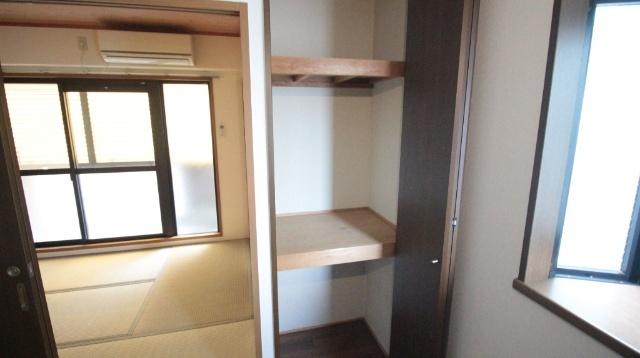 門真市月出町マンション 収納