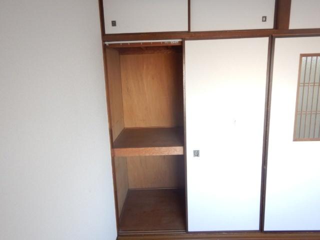 サニーハイツ根上 収納