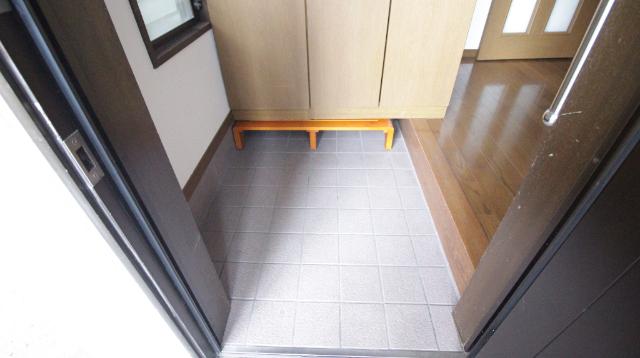 土居マンション 玄関