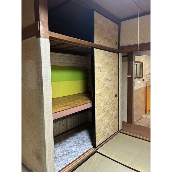 守口市八雲中町テラスハウス 収納