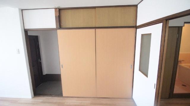 タナカハイツ 収納