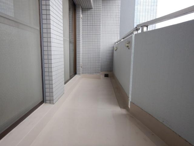 アドラブール古川橋 バルコニー
