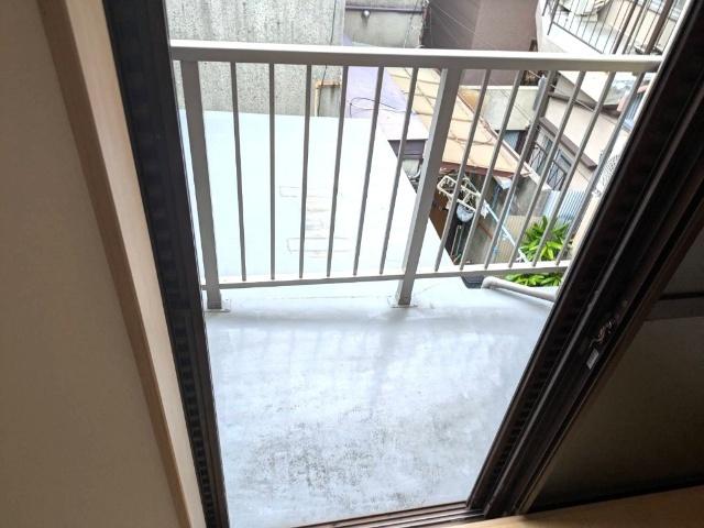 守口市高瀬町テラスハウス バルコニー