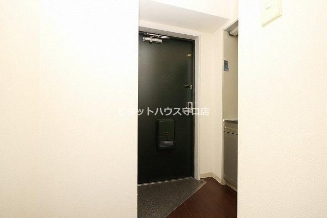 ルネッサンスガーデンヒルズ 玄関