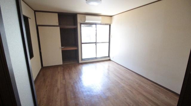 門真市新橋町マンション リビング