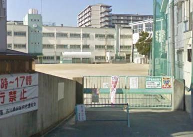 門真市立古川橋小学校：639m