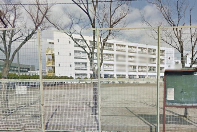 門真市立速見小学校：323m