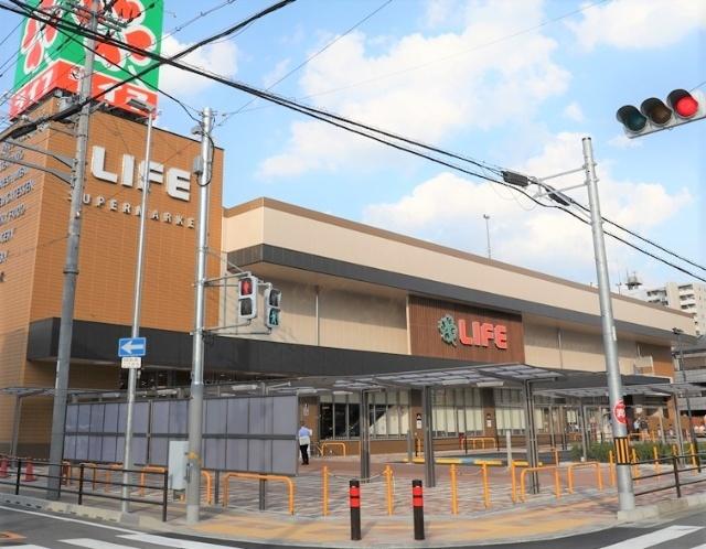 ライフ守口滝井店：278m