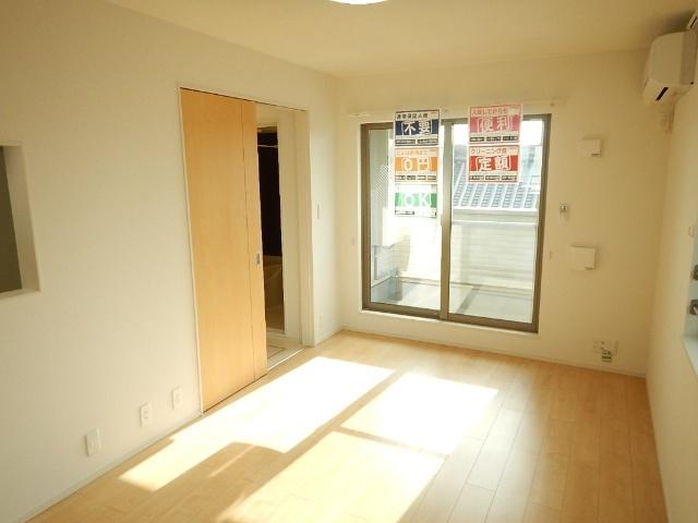 Ｖｉｌｌａ　ＢＲＩＳＥ（302） 室内