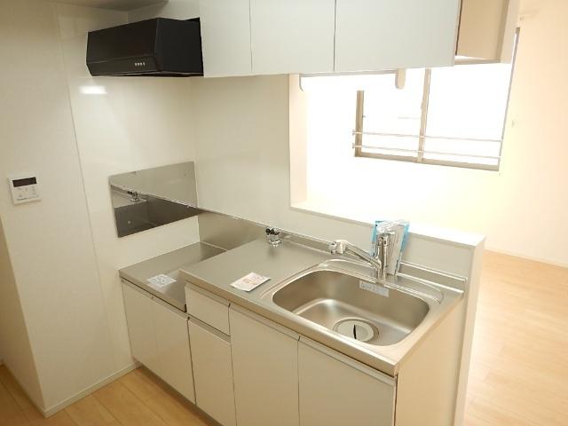 Ｖｉｌｌａ　ＢＲＩＳＥ（302） キッチン