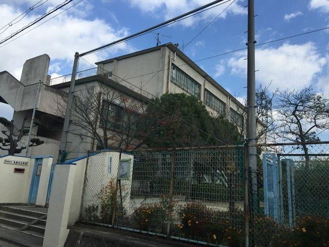 門真市立北巣本小学校：405m