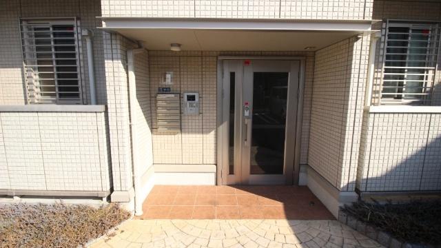 コージィコートWEST（301） 駐車場