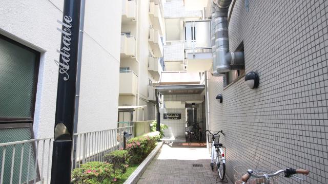アドラブール古川橋 エントランス