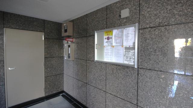 守口市八雲東町マンション ロビー