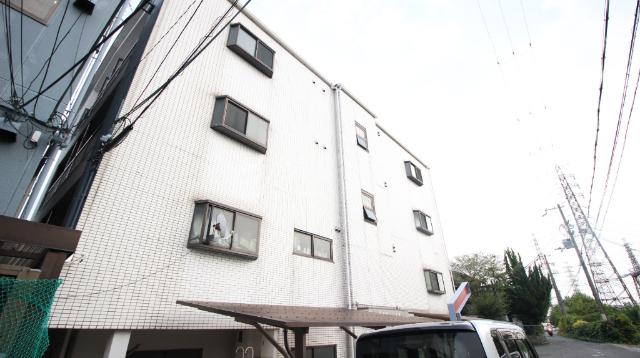 秀和第2ハイツ 外観