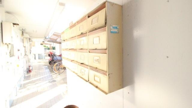 秀和第1ハイツ ロビー