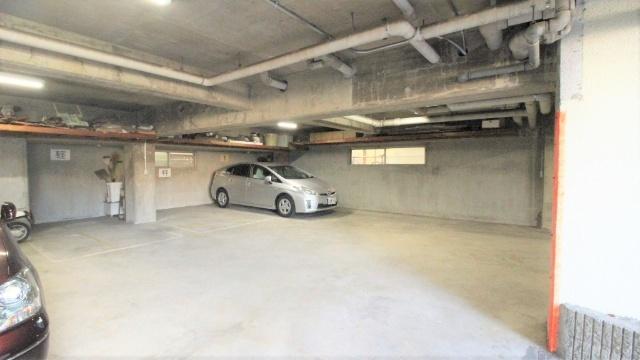 HOUSE２００１ 駐車場
