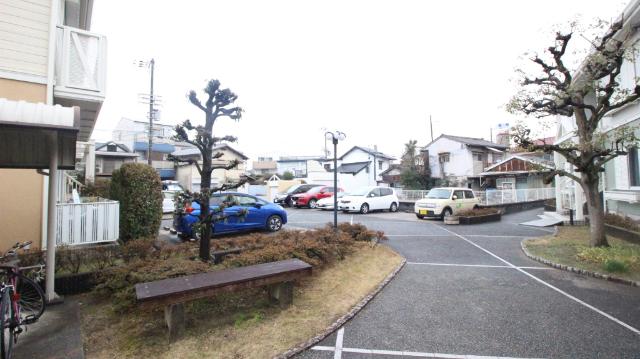 タウンコート守口A棟 駐車場