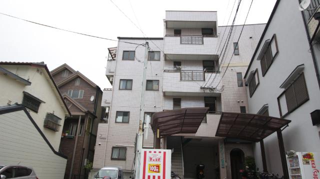 サングリーン有持 外観