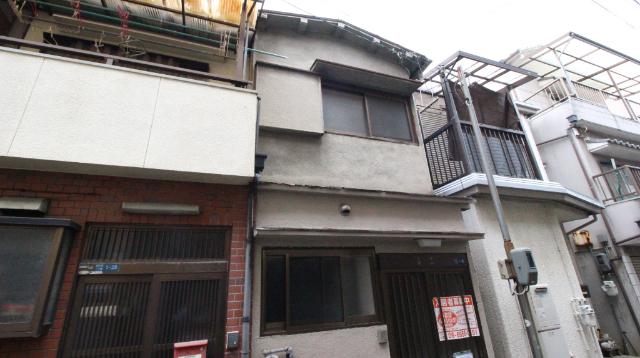 守口市南寺方中通テラスハウス 外観