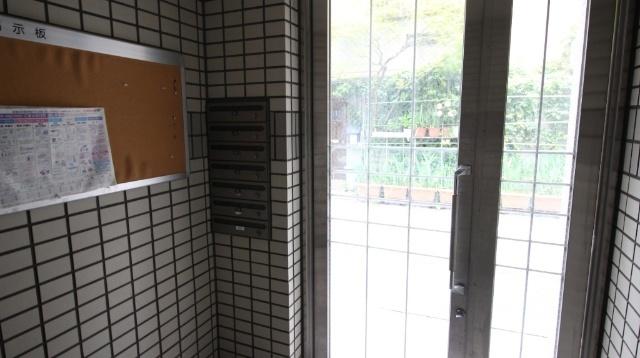 門真市月出町マンション ロビー