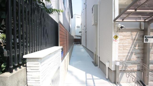 クリエオーレ大池町Ⅱ エントランス
