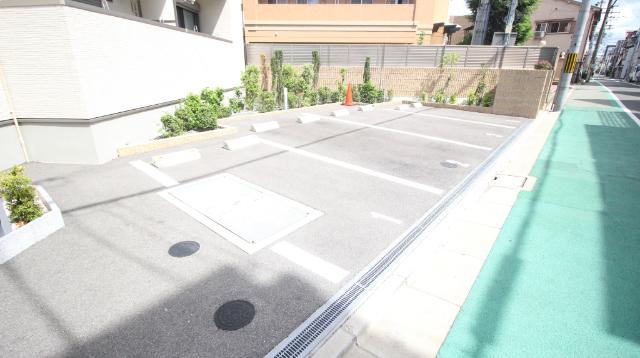 フジパレス門真浜町 駐車場