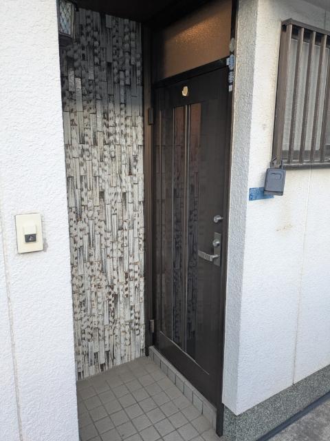 八雲中町貸家（1） ロビー