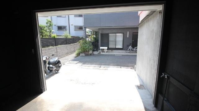 守口市大日町一戸建 駐車場