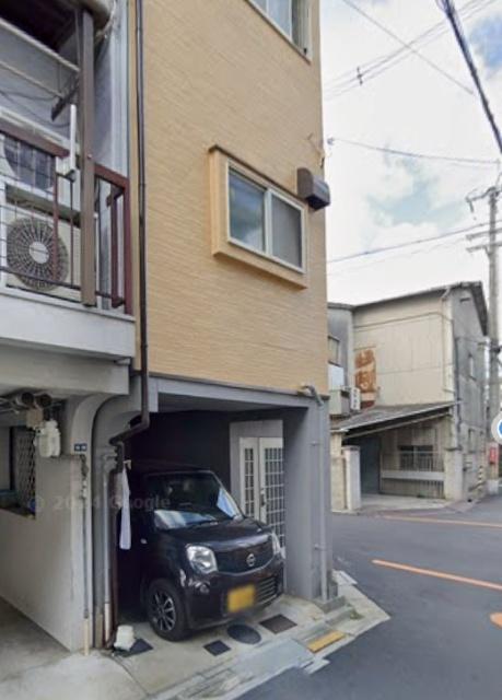 門真市五月田町一戸建 駐車場