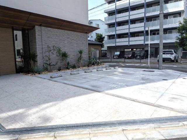 ルーチェ門真栄町 駐車場