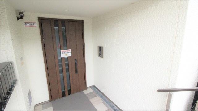 クリエオーレ門真南Ⅰ エントランス