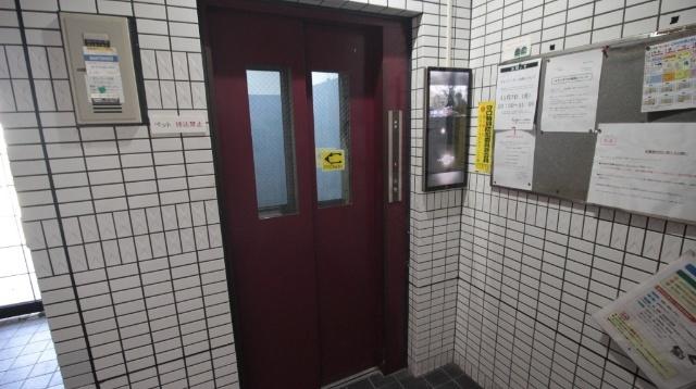 ウインドヒル守口(旧アーバンハイツ） ロビー