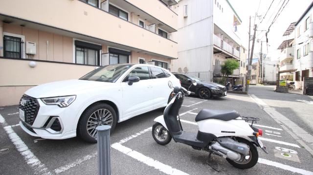 アンソレイエ古川橋 駐車場
