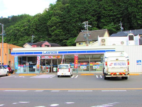 ローソン岐阜岩崎店：233m